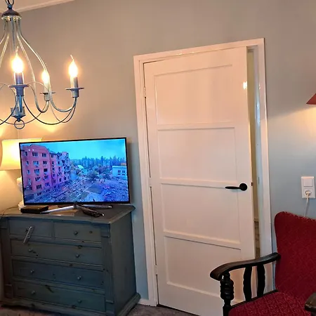 Hof Eden Bed & Breakfast Ophemert